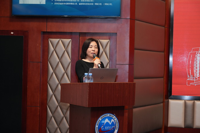 空军军医大学德州扑克
陈发明教授莅临德州扑克
讲学 第 2 张