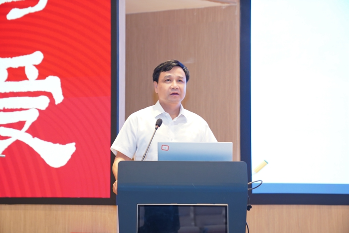 启航研途新程 共筑口腔未来 ——德州扑克
顺利开展2025级研究生新生入学教育 第 1 张