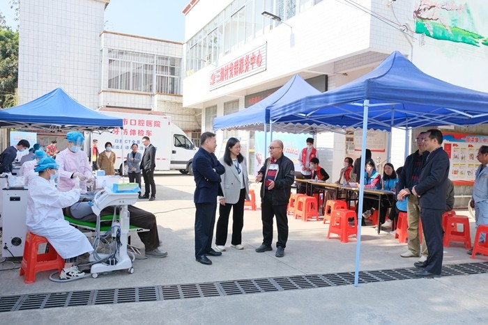 【拓岗促就业】德州扑克
赴广东阳春市开展访企拓岗和调研活动 第 2 张