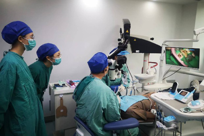 医教协同 强基赋能 ——德州扑克
打造口腔医学人才培养高地 第 3 张